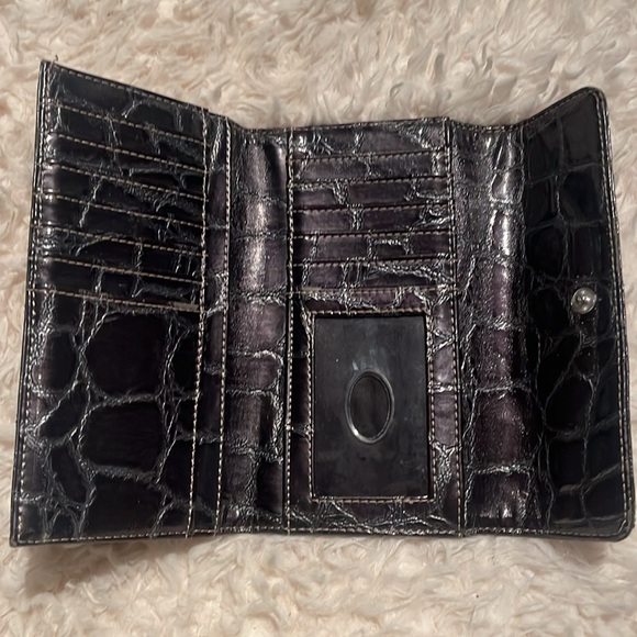 Guess snakeskin trifold wallet - Picture 3 of 3